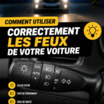 Voiture avec des feux allumés sur une route de nuit, illustrant l'importance de la sécurité routière.