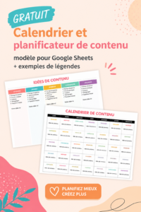 Un calendrier de contenu coloré sur un écran d'ordinateur avec des notes autocollantes.
