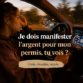 Femme souriante tenant les clés de sa voiture après avoir réussi à financer son permis de conduire.