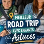 Famille heureuse en voiture, prête pour un road trip avec des enfants qui s'amusent
