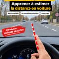 Femme conduisant attentivement, se concentrant sur l'estimation des distances pour éviter les rayures.
